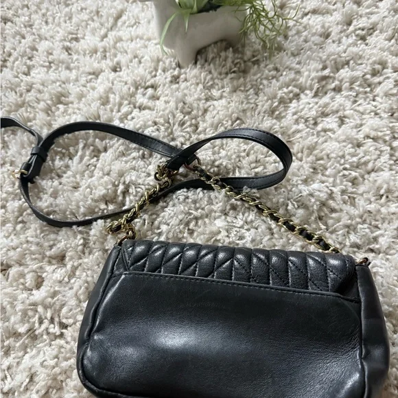 Black Karl lagerfeld leather quilted shoulder bag  gold hardware quilted… - Picture 3 of 6